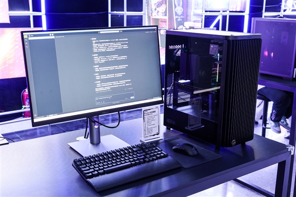 超频破纪录 华硕主板引爆ROG DAY 2025