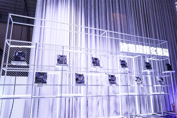 超频破纪录 华硕主板引爆ROG DAY 2025