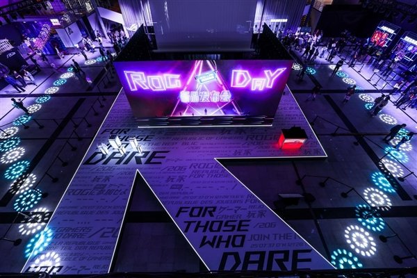 2025 ROG DAY盛大开启，超多高性能显示器燃爆全场！