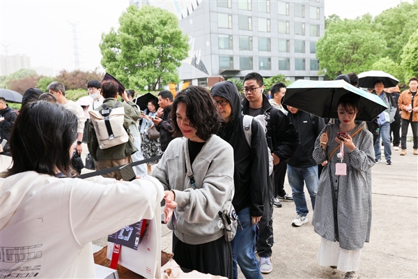 ROG DAY星城燃动 路由军团多维度诠释电竞信仰新高度