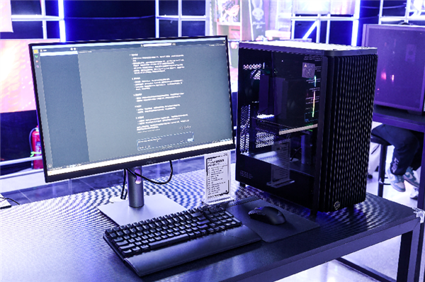 信仰集结！2025 ROG DAY狂欢来袭 超能DIY好物爆燃登场