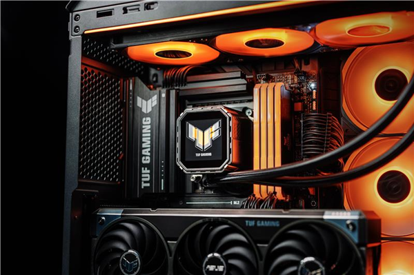 华硕携众新品降临2025 COMPUTEX，高品质DIY装备全新升级