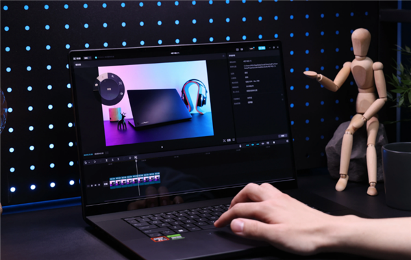 ProArt 创16 2025轻便高效让创作无拘无束 硬核创作者的理想选择