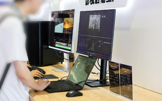 华硕ProArt AI专业创作本亮相BIRTV2025 彰显移动创作全能风采