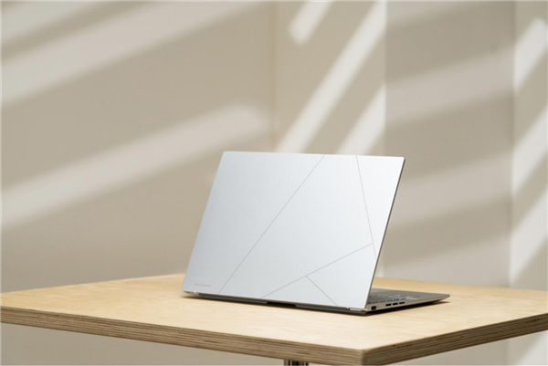 职场进阶换机首选华硕灵耀14 2025 领国补到手仅5999元