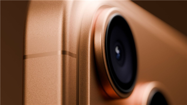 iPhone 17 Pro最新外观曝光：<a href='https://www.apple.com/cn/' target='_blank'><u>苹果</u></a>调整天线布局 信号稳了