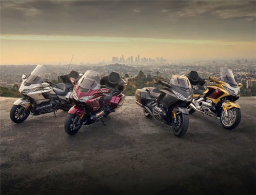 1800cc水平对置6缸机！本田金翼50周年纪念版上市