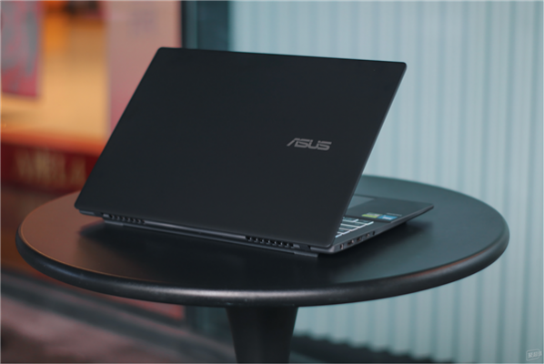 学习创作娱乐全覆盖，华硕无畏Pro16 2025助力高效开启新学期