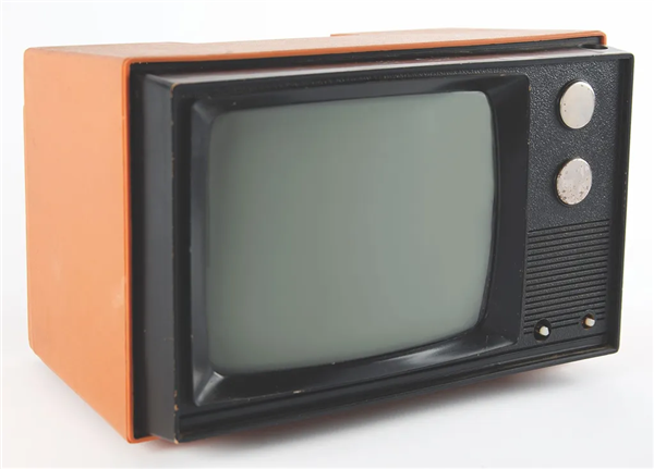 仅存世9台！稀有木盒版Apple-1拍卖：估价超210万元