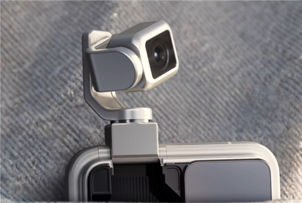 行业首款自带云台的机器人手机！荣耀ROBOT PHONE真机首次亮相