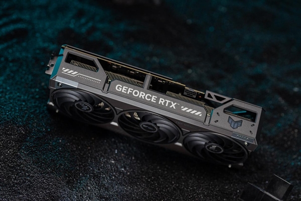 RTX Remix Logic正式发布 华硕5070显卡提升游戏动态视觉效果