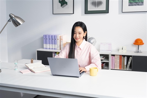 学习办公娱乐一步到位！华硕无畏Pro14 2026高能高效 新学期闭眼入