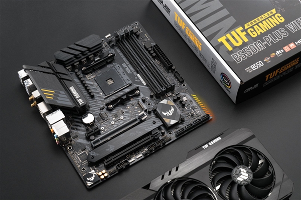 5500X3D装机首选华硕B550重炮手WIFI二代主板