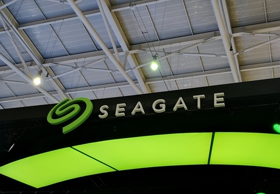 希捷推出FireCuda X1070 SSD：支持PCIe 4.0 x4接口 最大4TB