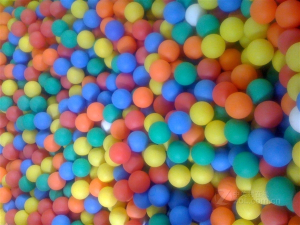 iPhone 4暴涨80倍 为何我们更爱老手机拍的老照片