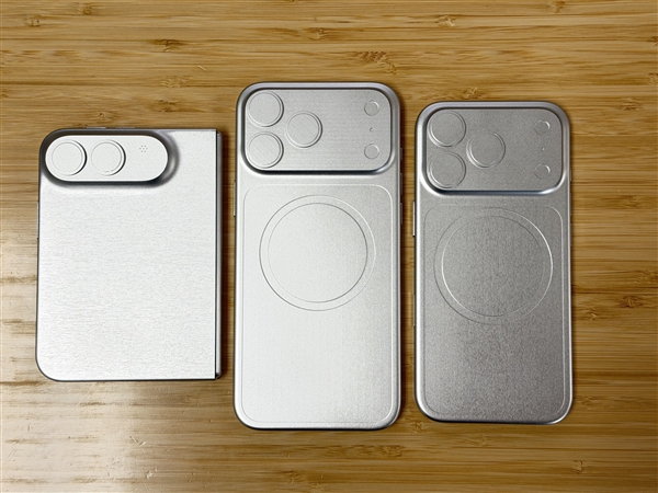 iPhone Fold来了：史上最贵iPhone砍掉5项重磅功能 <a href='https://www.apple.com/cn/' target='_blank'><u>苹果</u></a>疯狂秀刀法