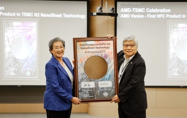 AMD 256核心Zen6 EPYC官宣量产！首发2nm 性能飙升70％