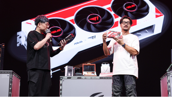 玩出骄傲来！2026 ROG DAY全新联名显卡亮相发布会