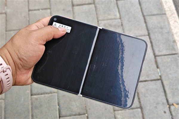 iPhone Ultra详细规格偷跑：A20 Pro+7.8英寸屏 苹果首款大折叠