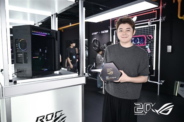 信仰集结！ROG 20周年信仰殿堂正式开启